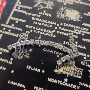 Vintage Arrow Brooche Pin